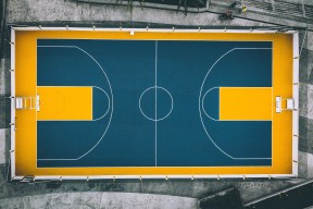 ld sports-字母哥爆冷76人再遭质疑，那不勒斯创队史转会纪录